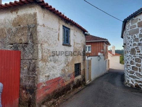 Casa rústica en Ganfei, Valença