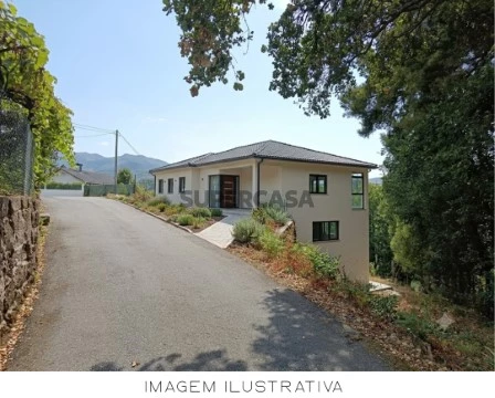 Moradia T3 Duplex em Britelo, Ponte da Barca