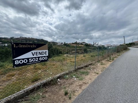 TERRENO EM IDÃES, FELGUEIRAS