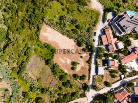 Terreno Exclusivo com Vista Mar na Figueira do Guincho | 2.480 m² | Projeto para Moradia de Luxo