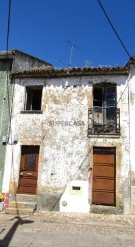 Moradia T2 em Arez e Amieira do Tejo, Nisa