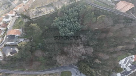 Terreno em Covilhã e Canhoso, Covilhã