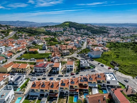Terreno em Ramada e Caneças, Odivelas