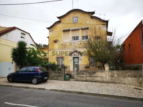 Haus 4 Zimmer auf Belas, Sintra