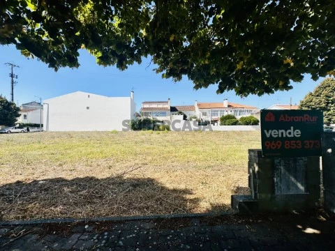 Lote para Construção em São Miguel do Rio Torto e Rossio Ao Sul do Tejo, Abrantes
