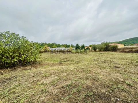 Terreno Urbano em Travessa da Fonte, Abrantes (São Vicente e São João) e Alferrarede, Abrantes