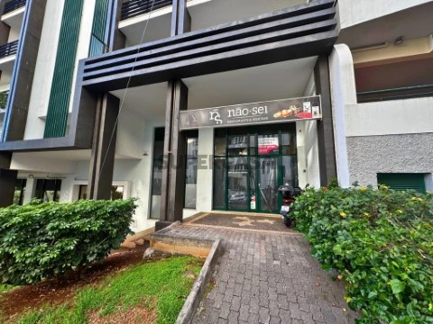Loja comercial | Restaurante na Ajuda - Funchal