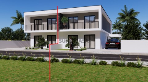 Moradia T4 em Fernão Ferro, Seixal
