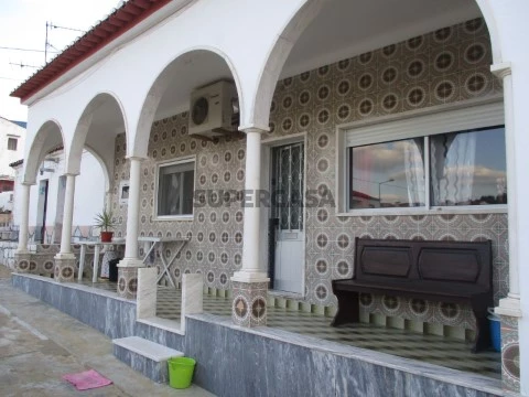 2 - Moradia Isolada T2 2.750m2 - Borba
