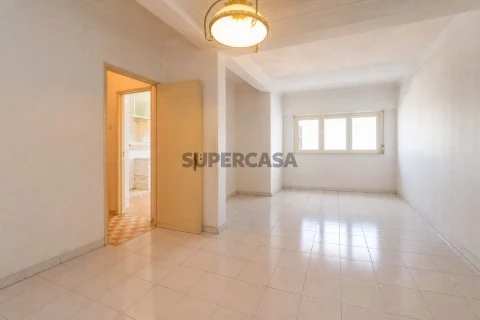 Sala T2+1 Sacavém ESPAÇO A DOIS