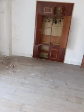 Prédio em Alcântara, Lisboa