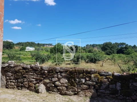 Terreno Rústico em Mouçós e Lamares, Vila Real
