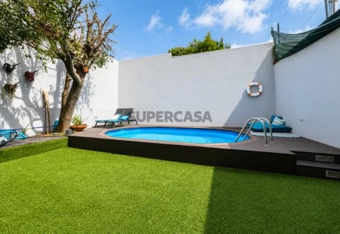 Moradia T3 Térrea com Piscina em Árvore Vila do Conde
