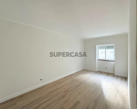 Apartamento T2 na Rua Nuno Álvares Botelho, Almada, Cova da Piedade, Pragal e Cacilhas, Almada