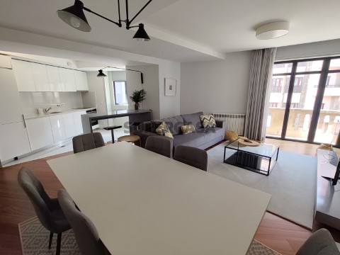 Sala e cozinha em open space
