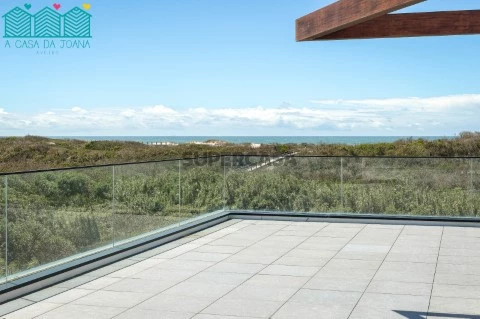 Apartamento T3 com Piscina na Praia da Costa Nova