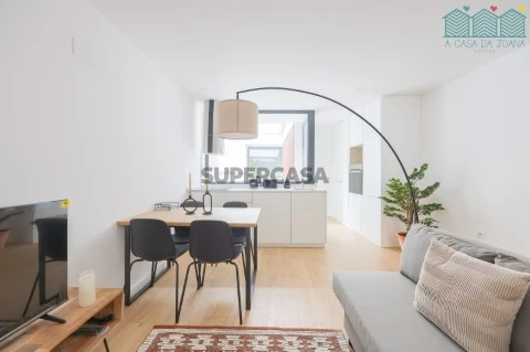 Apartamento T1 no Bairro da Beira-Mar
