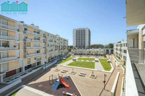 Quarto privativo em Aveiro
