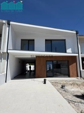 Moradia T4 na Gafanha da Encarnação