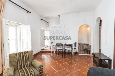 Gebouw Op Évora (São Mamede, Sé, São Pedro e Santo Antão), Évora