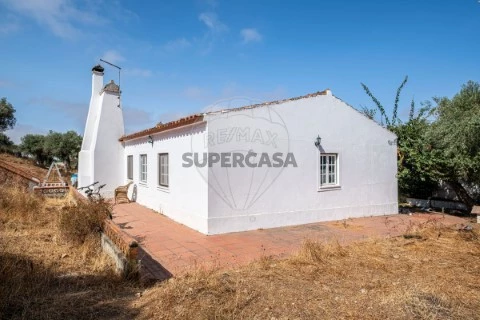 Quinta T0 em Vila Nova da Baronia, Alvito