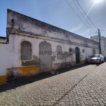 Armazém em Ervedal, Avis