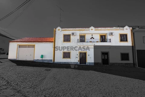 Haus 3 Zimmer auf São Manços e São Vicente do Pigeiro, Évora