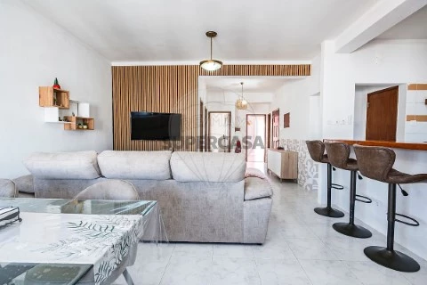 Apartamento T3 em Malagueira e Horta das Figueiras, Évora