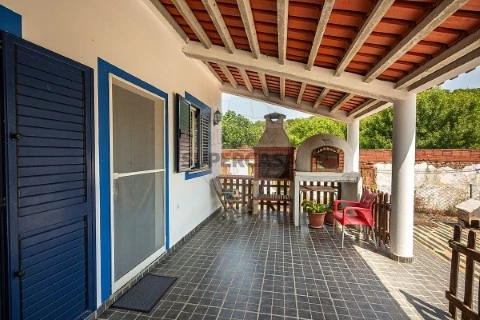 Quinta T3 em S.Sebastião da Giesteira e N.S. da Boa Fé, Évora