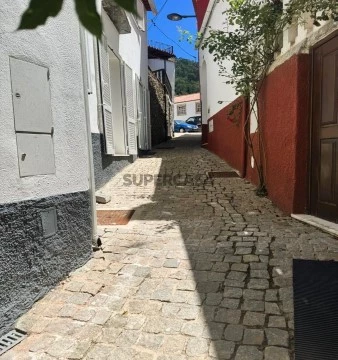 Casa Geminada T3 em Travessa do Terreirinho, Góis, Góis