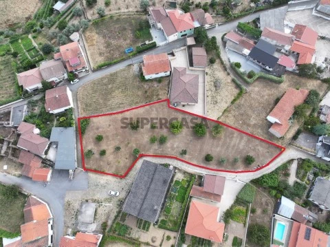 Terreno em Andrães, Vila Real