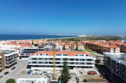 Apartamento T2 a Poucos Passos da Praia da Consolação