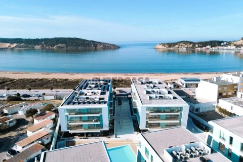 Apartamento T2 com Vista Mar em São Martinho do Porto