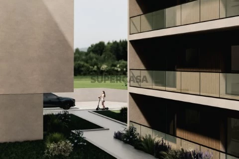Apartamento T2 com Garagem em Leiria