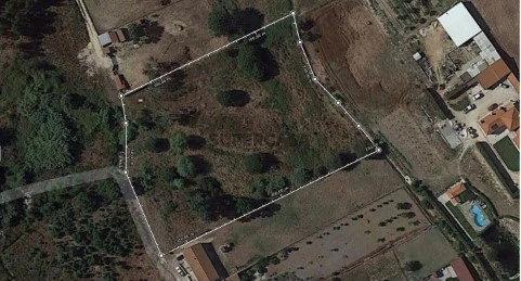 Terreno rústico com 7.600m2 - Pontével