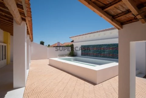 Investment-Accommodation-Local-Grandola-Cluttons