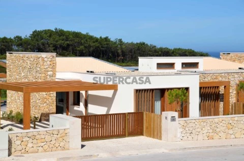 Moradia-T3-Piscina-Lourinhã-Cluttons