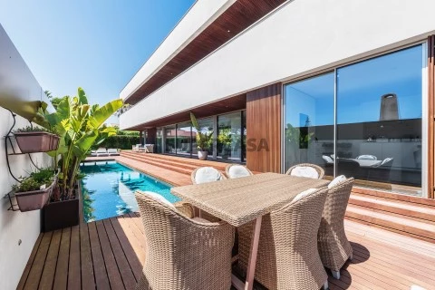 venda Casa T4 piscina Birre_Cluttons