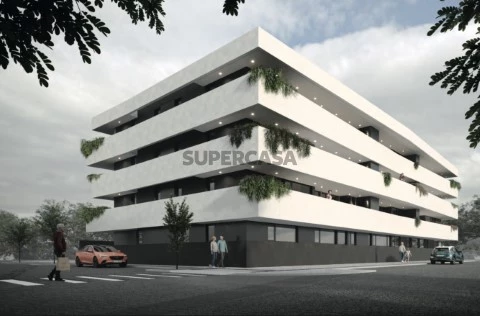 Duplex T3 na Avenida Fausto Ferreira, Glória e Vera Cruz, Aveiro