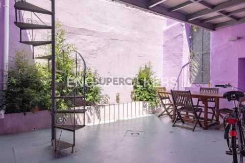 T2 com terraço em Belém