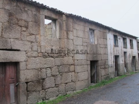 Moradia T0 Duplex em Ázere e Covelo, Tábua