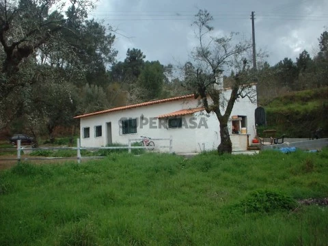 Quinta Agrícola em Espariz e Sinde, Tábua
