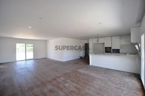 11 - Sala e Cozinha