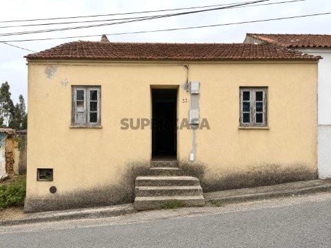 Moradia T2 na Rua da Boavista, Aldeia do Mato e Souto, Abrantes