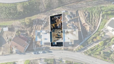Moradia T3 em Banda em construção em Antime, Fafe