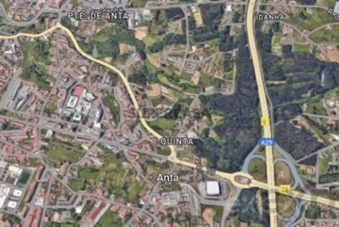 Terreno em Silvalde, Espinho