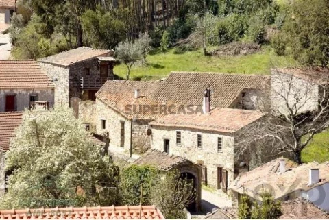 Villa T7 em São Miguel, Santa Eufémia e Rabaçal, Penela
