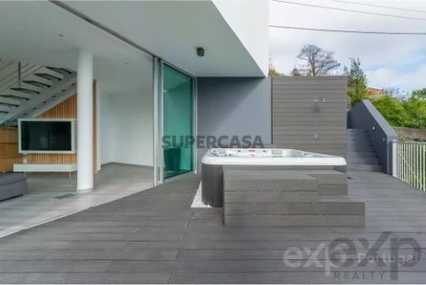 Villa T2 em Santo António, Funchal