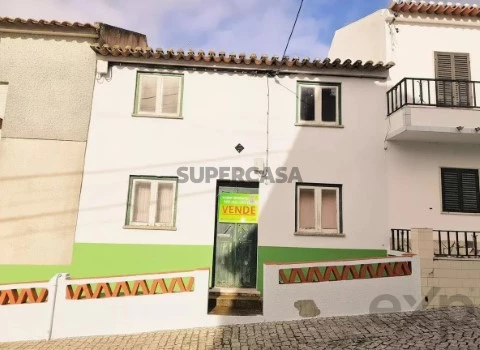 Moradia T4 em Comenda, Gavião