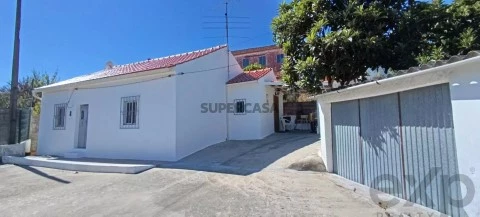 Moradia T2 em Madalena e Beselga, Tomar